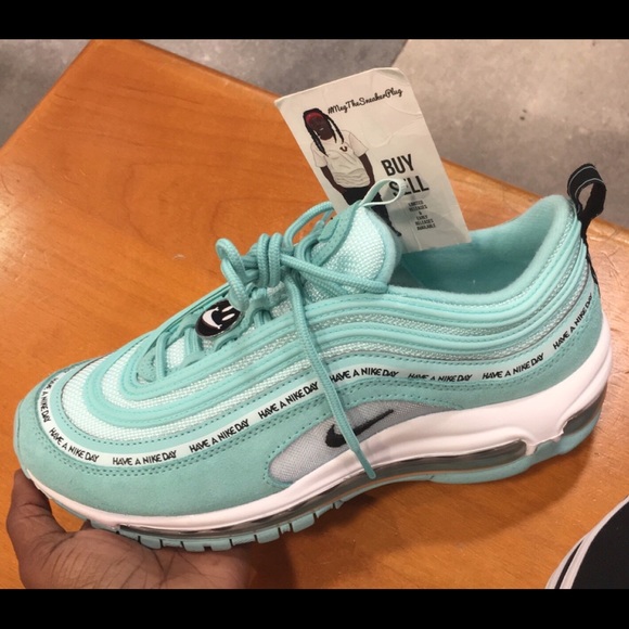 Nike Shoes - Youth 4.5y-7y for Sale